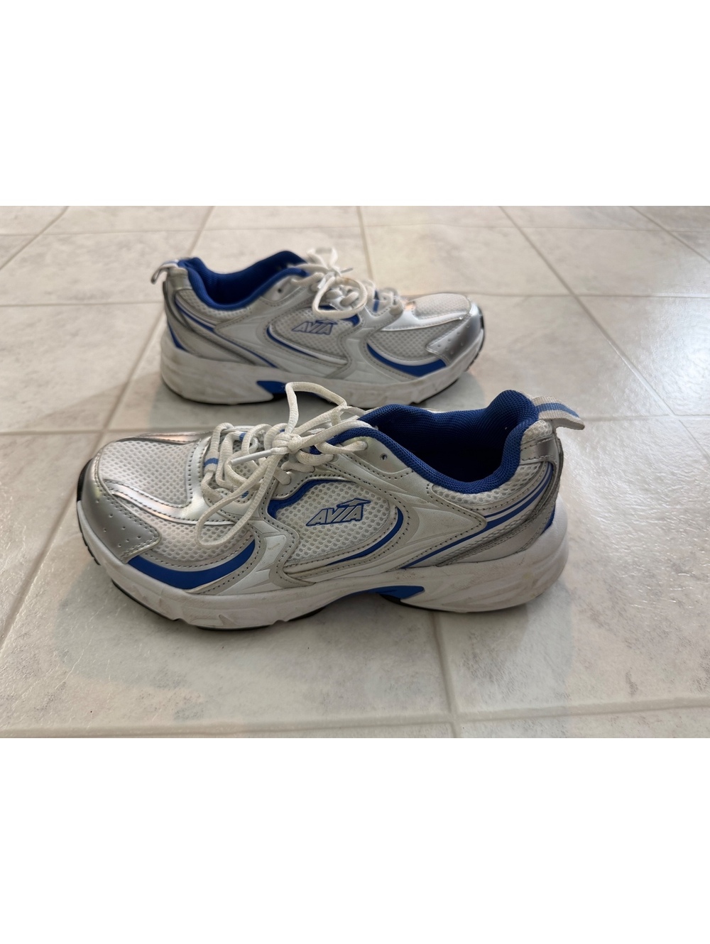 Avia silver and blue running shoes